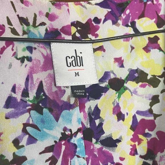 Cabi Multicolored Woman’s Eden Floral Draped Wrap Blouse Size Medium - Picture 4 of 7